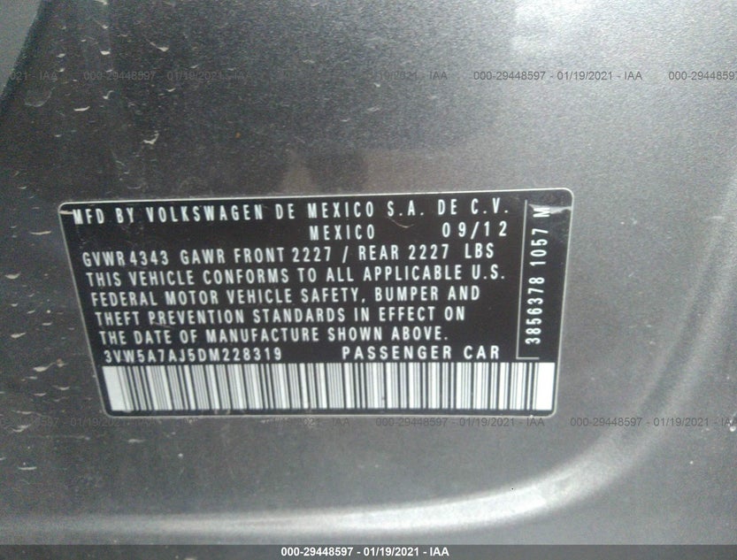 3VW5A7AJ5DM228319