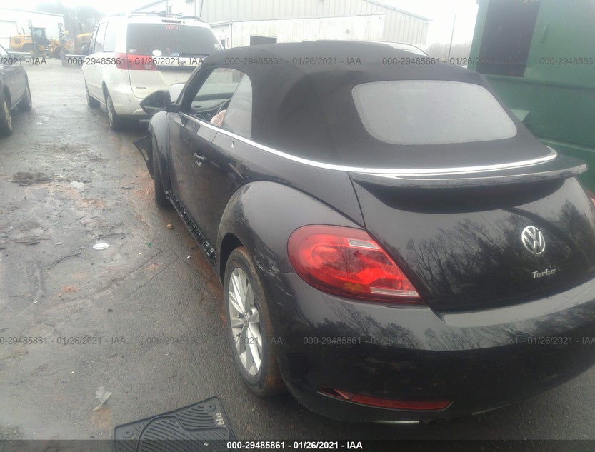 3VW517AT6HM813272