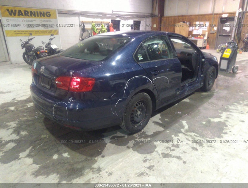 3VW2K7AJ3EM382965
