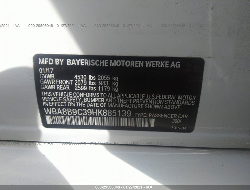 WBA8B9C39HK885139