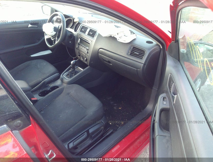 3VW2K7AJ6FM324902