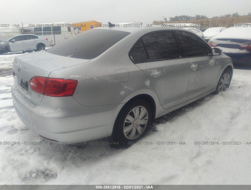3VWD17AJ6EM250004