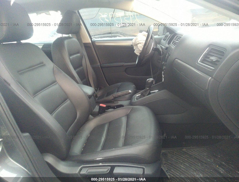 3VWD17AJ7FM285300