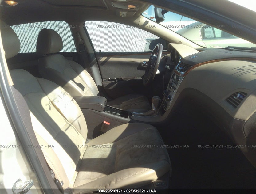 1G1ZD5E02CF160456