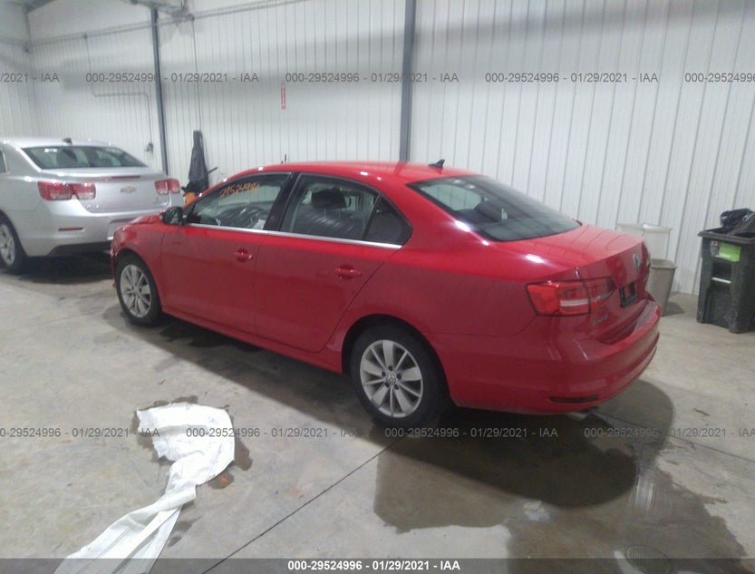 3VWLA7AJ7FM228882