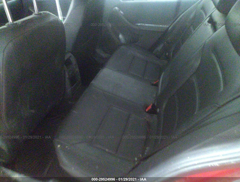 3VWLA7AJ7FM228882