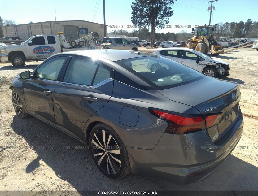 1N4BL4CV4LC190540