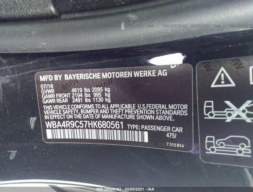 WBA4R9C57HK680561