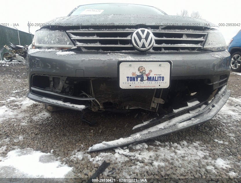 3VW2B7AJ7HM336592