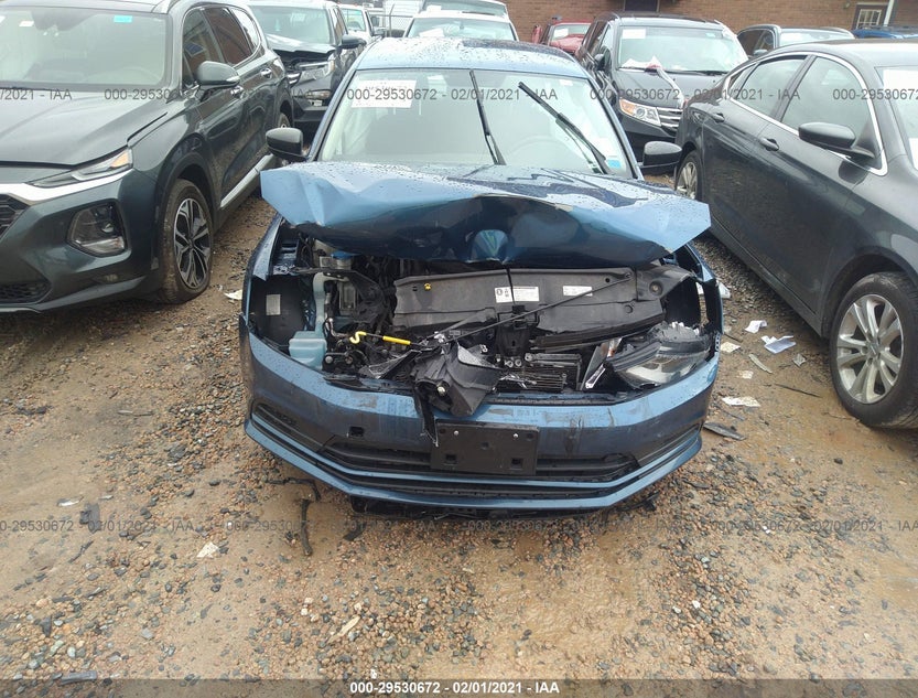 3VW267AJ0GM381764