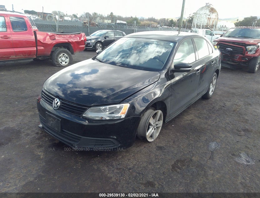 3VWLL7AJ7BM109699