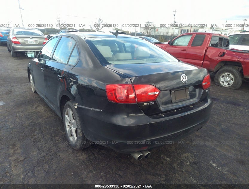3VWLL7AJ7BM109699