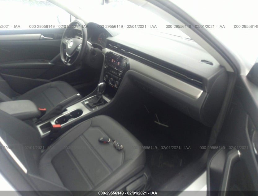 1VWSA7A35LC008568
