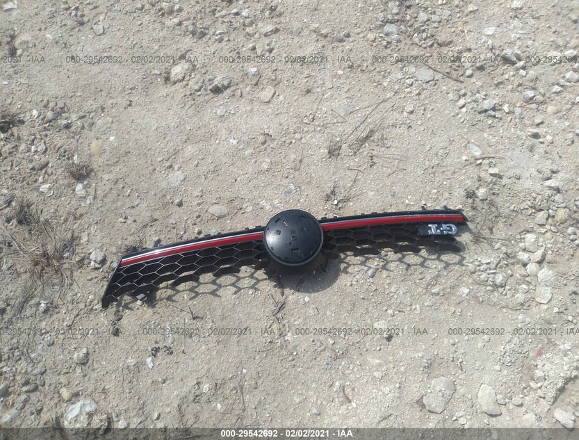 3VW4T7AU3HM008795