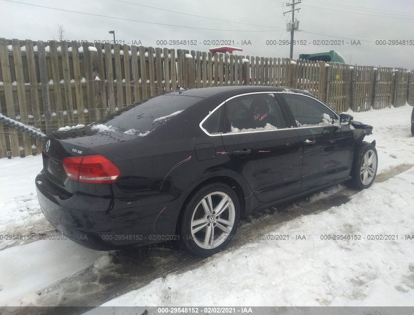 1VWBN7A3XEC004572