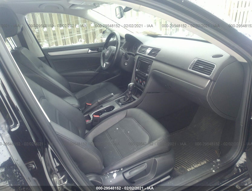 1VWBN7A3XEC004572