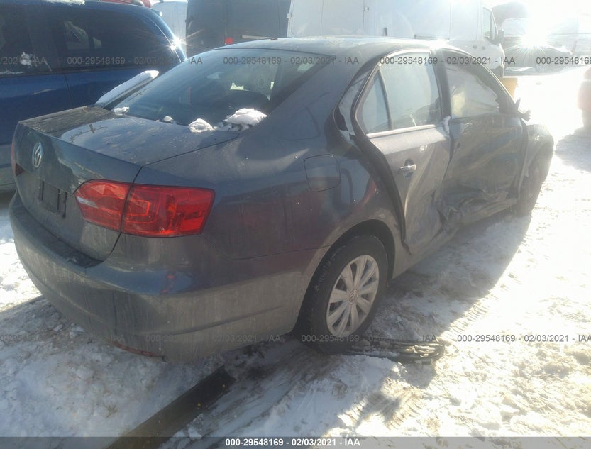 3VW2K7AJ9DM280939