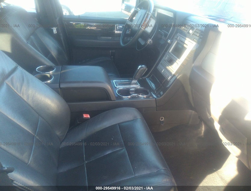 5LMFL27518LJ14185