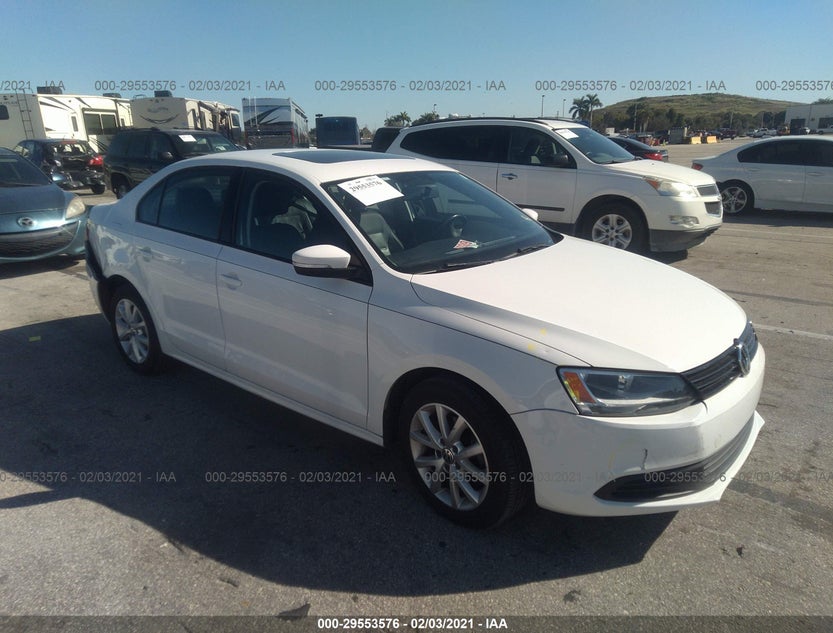 3VWDX7AJ2BM306112