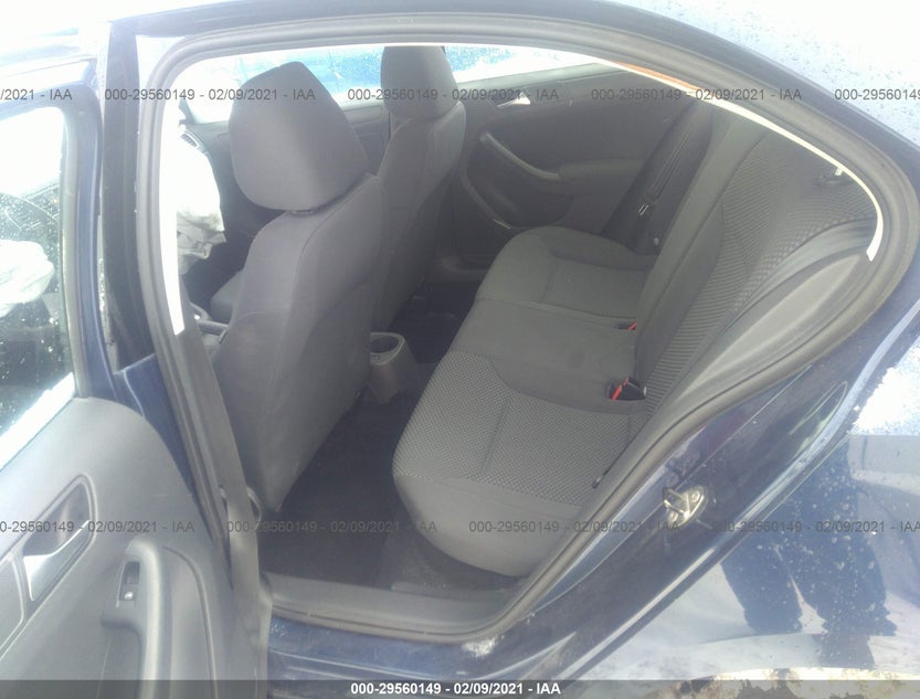 3VW2K7AJ9BM332213