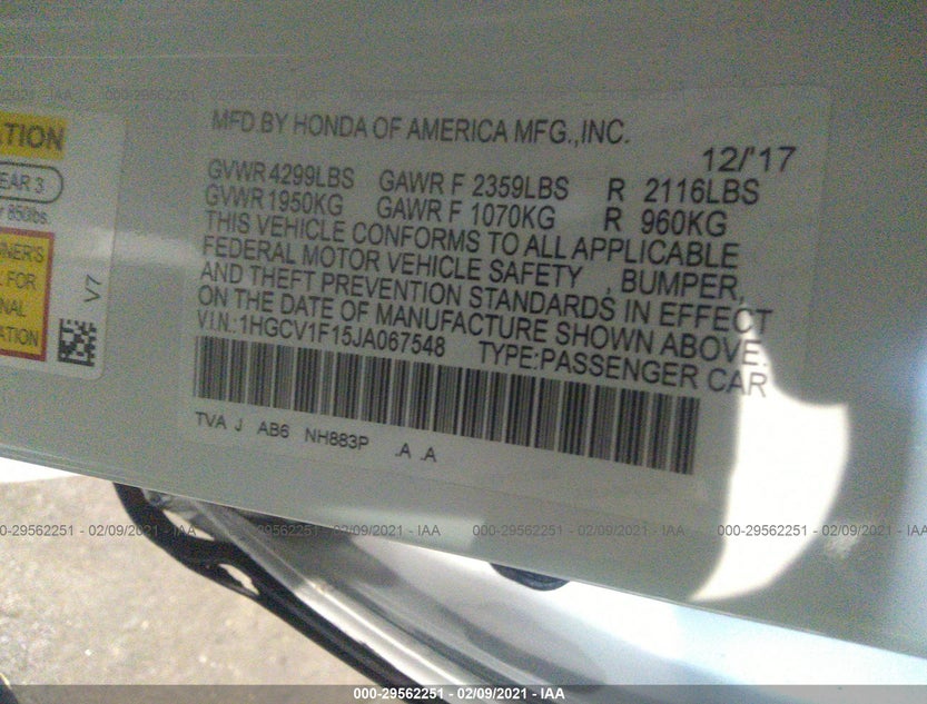 1HGCV1F15JA067548