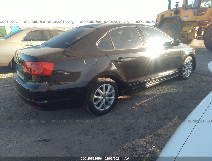 3VW1K7AJ6DM221424