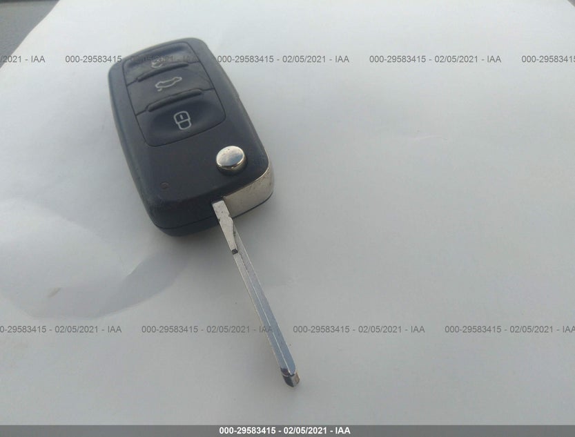 3VWB07AJ0FM243271