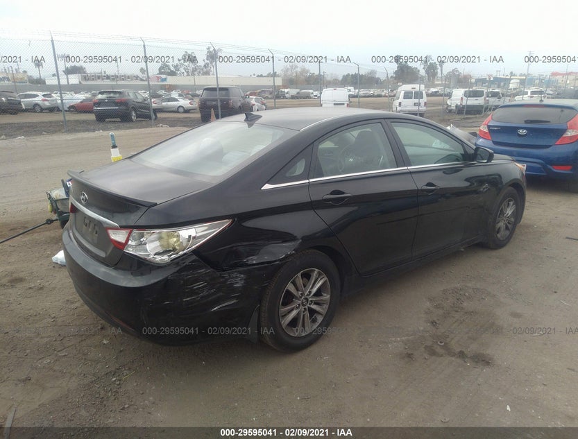5NPEB4AC7DH622572