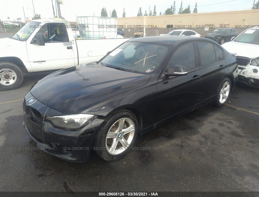 WBA3B1C50FK138832