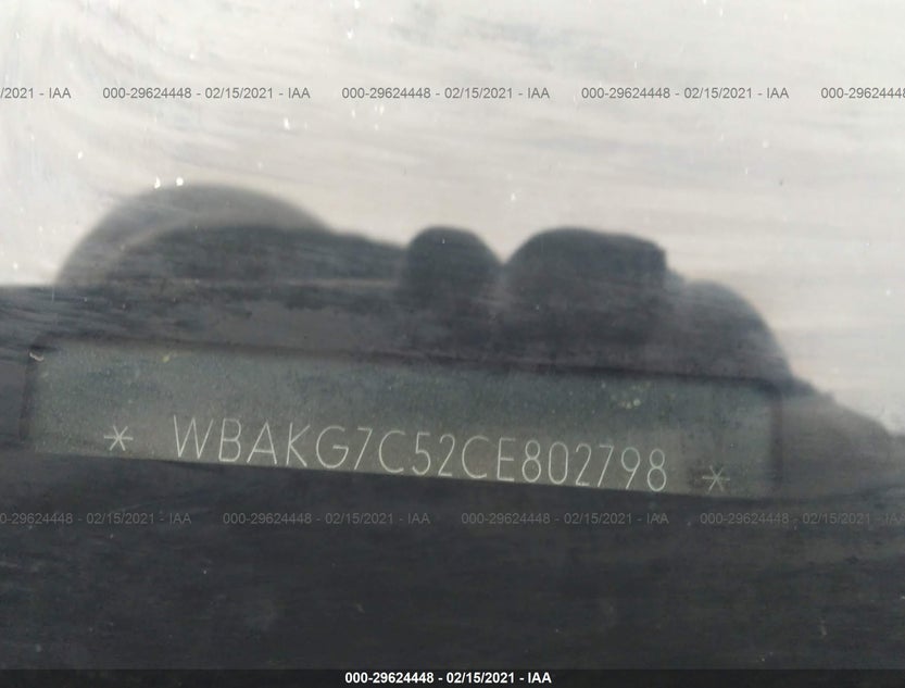 WBAKG7C52CE802798