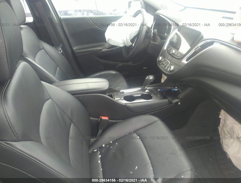 1G1ZD5ST9JF156061