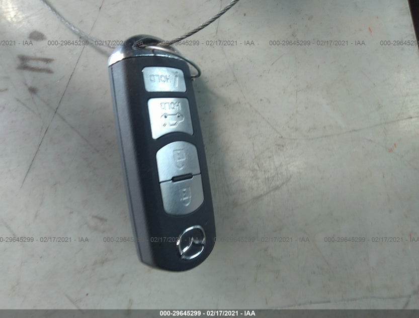 3MZBM1U78FM138074