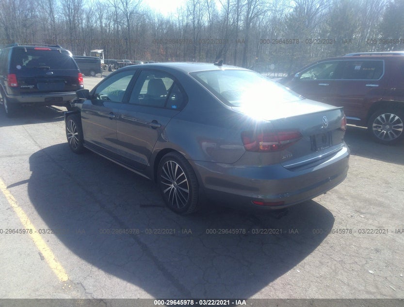 3VWB17AJ8GM272614