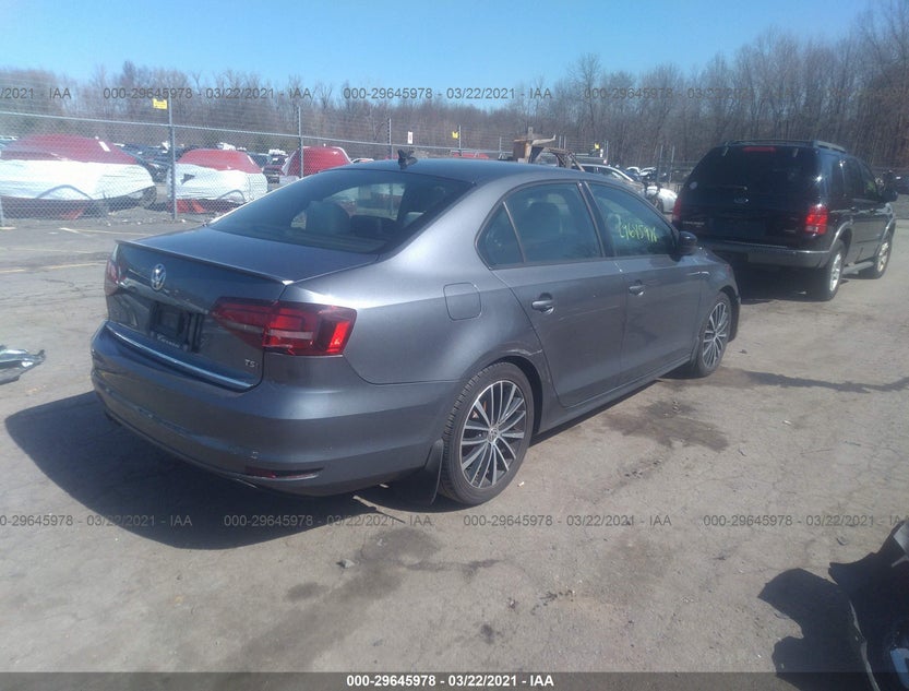 3VWB17AJ8GM272614