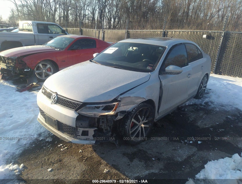 3VW4A7AJ9CM092884