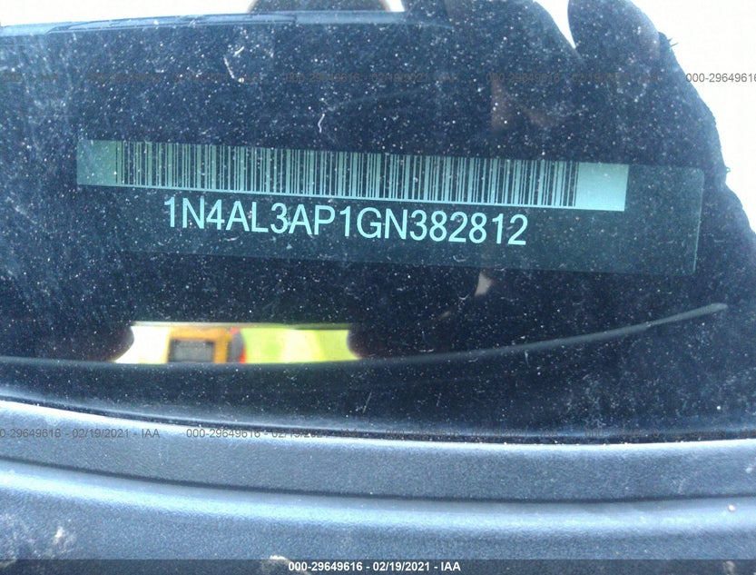 1N4AL3AP1GN382812