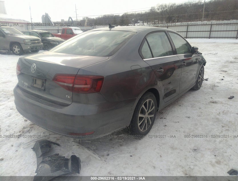 3VWDB7AJ2JM206668