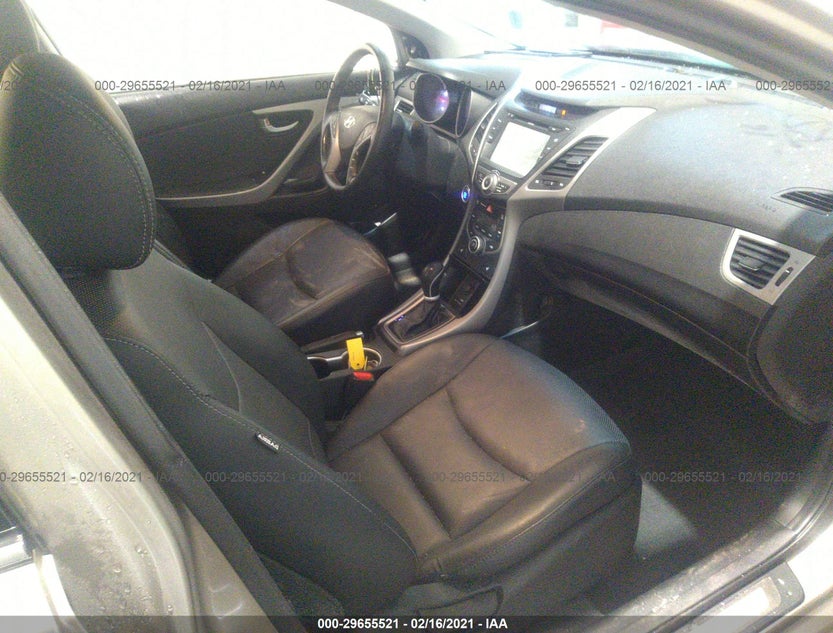 5NPDH4AE8GH652969