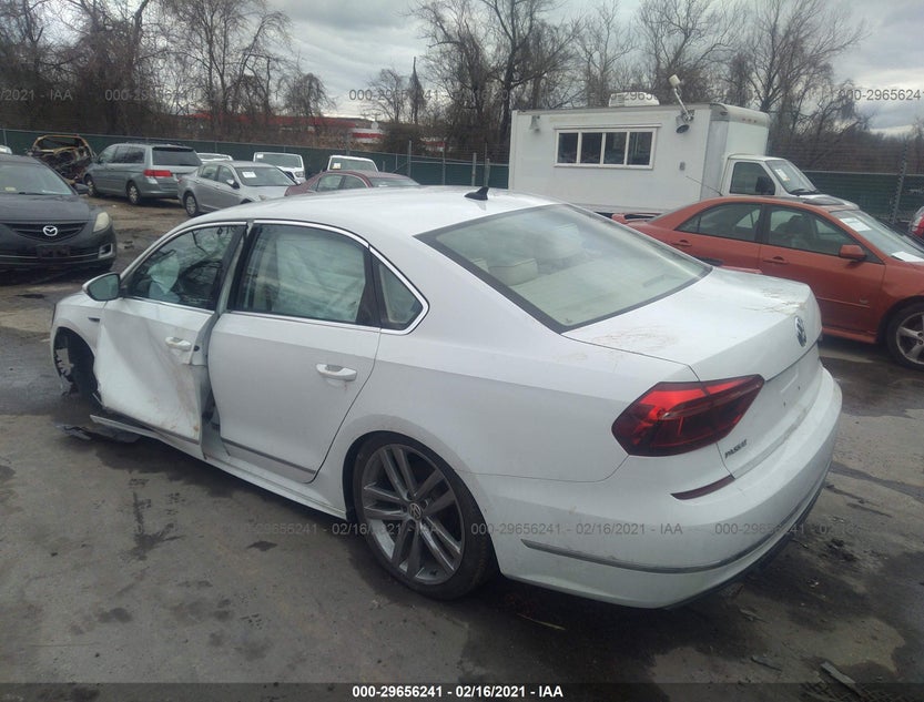 1VWDT7A37HC061234