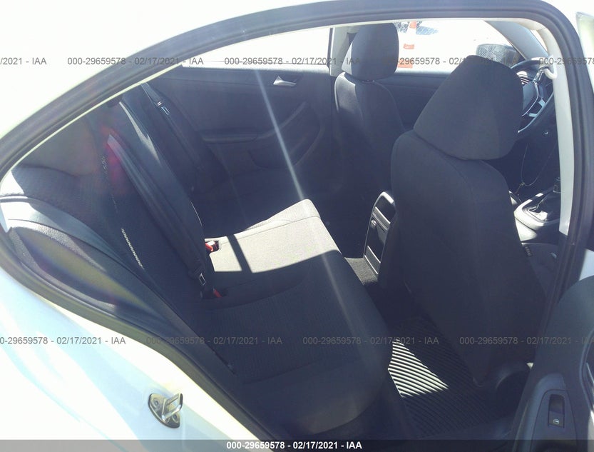 3VW167AJ7GM392546