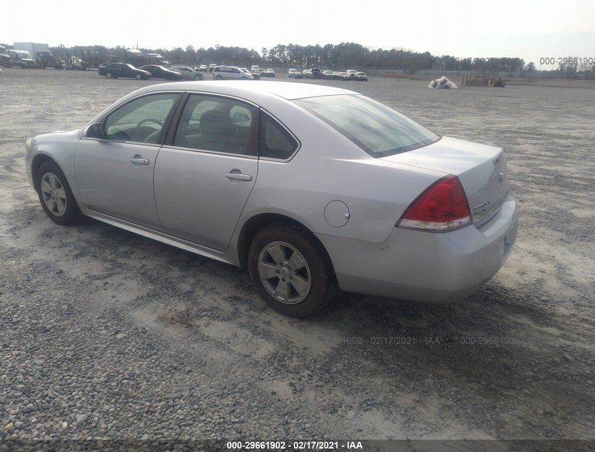 2G1WB5EK8A1103712