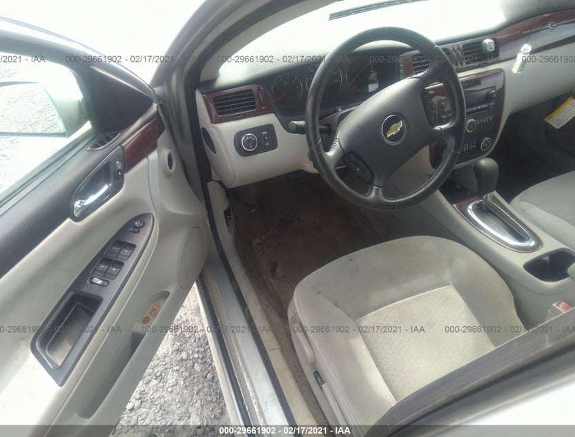 2G1WB5EK8A1103712