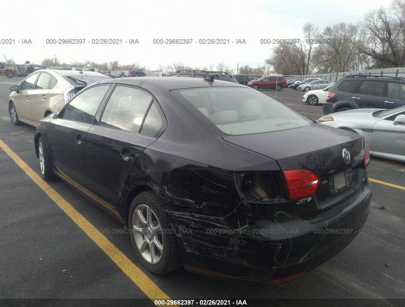 3VW3L7AJXDM442899