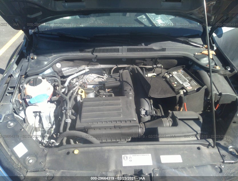 3VW267AJ3GM318576