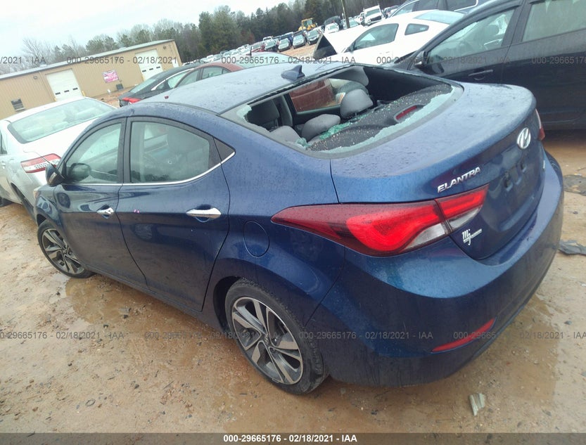 5NPDH4AE8FH555818