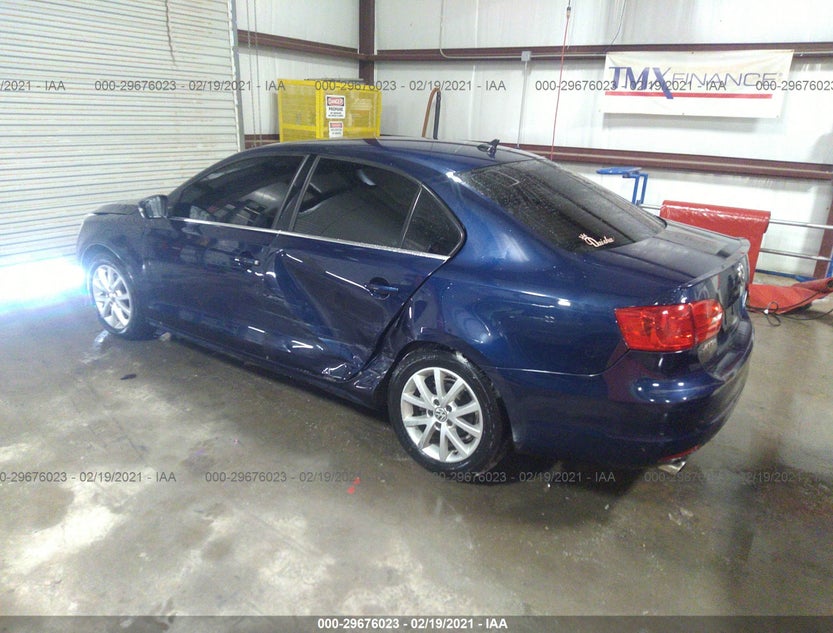 3VWD17AJ6EM370532