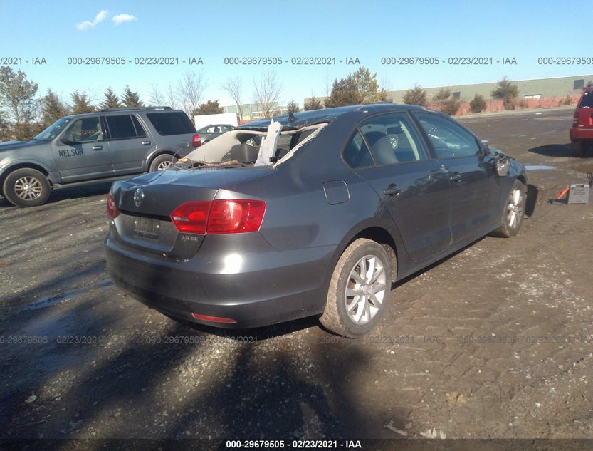 3VWDX7AJ4BM309772