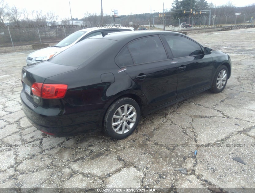3VWDX7AJ9BM398545
