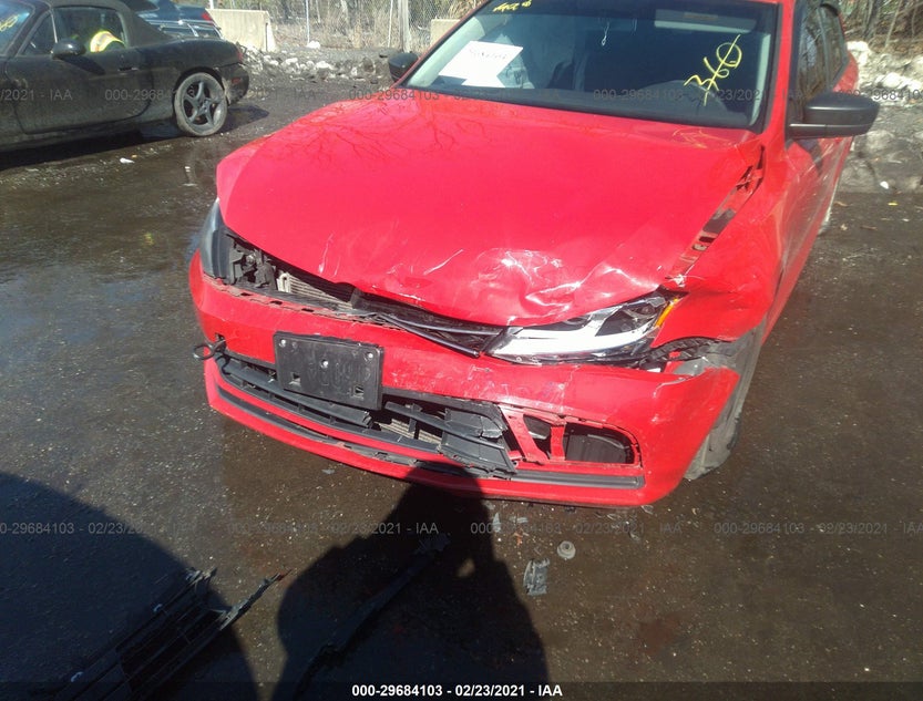 3VW2K7AJ5FM403185