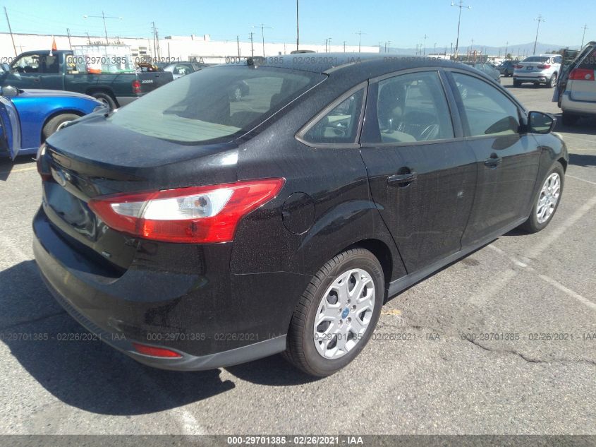 1FAHP3F23CL207080 2012 Ford Focus Se